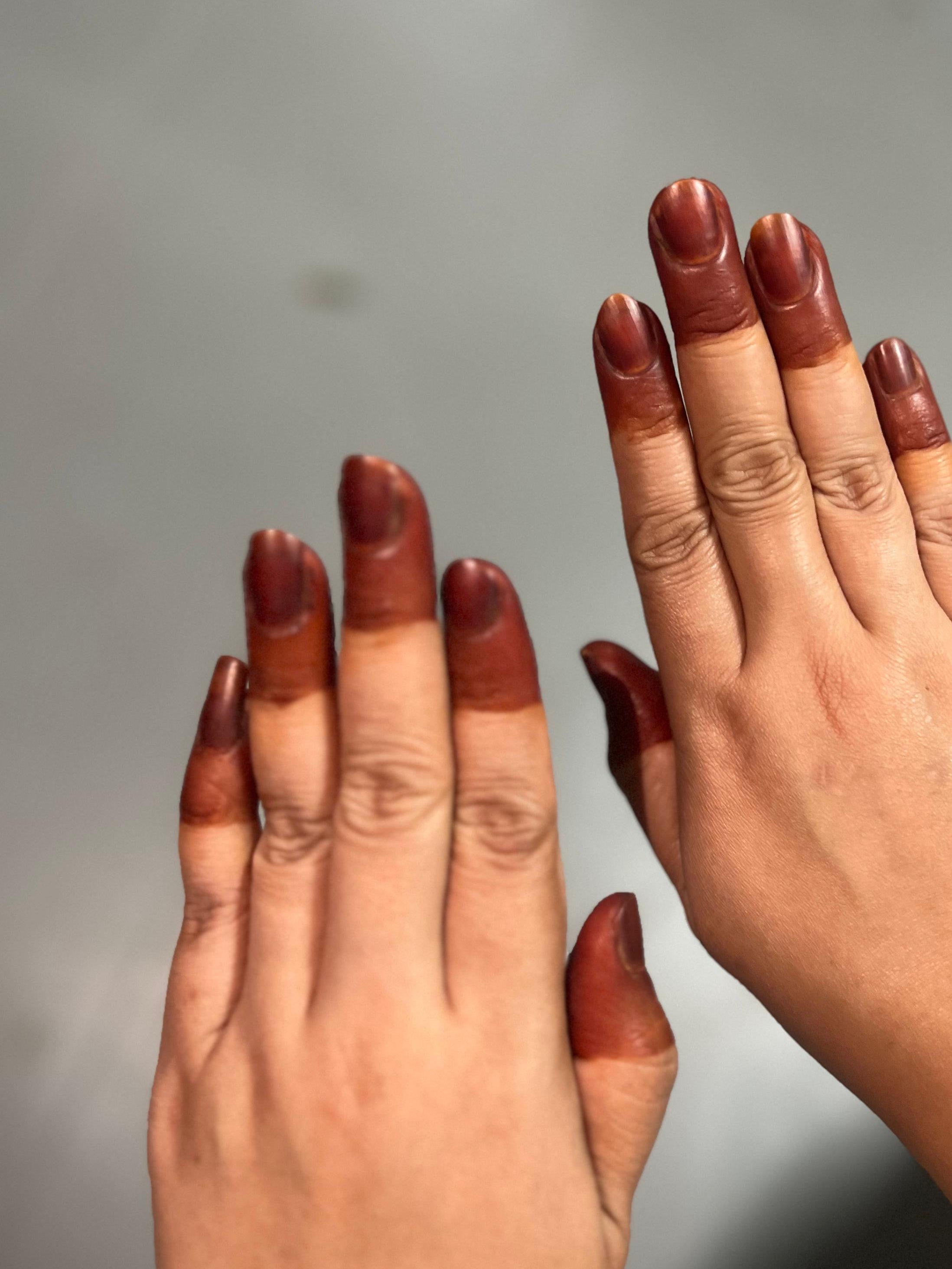 Hamra Henna Dip